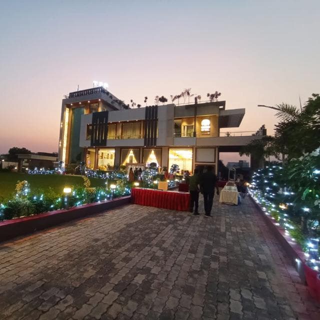 The Peepal's Retreat(T.P.R.)